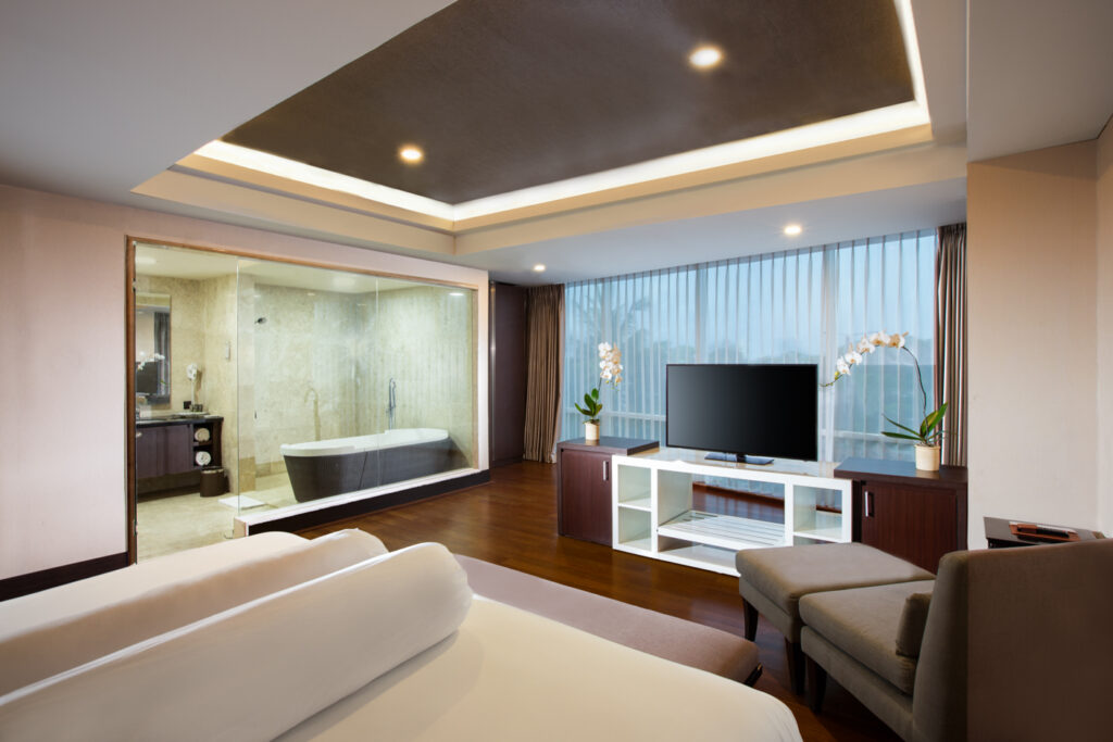 Executive Suite (1)