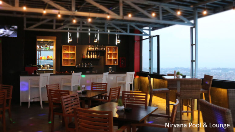 Nirvana Pool & Lounge