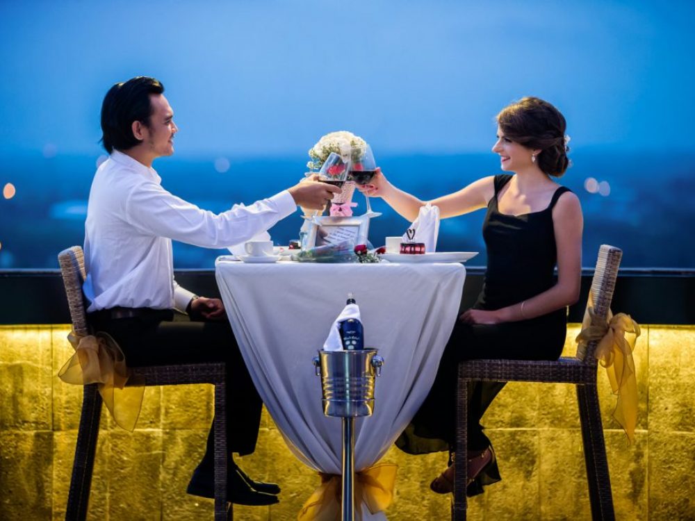Romantic-Diner-1024x682